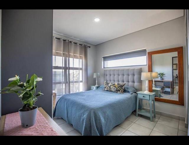 1 BEDROOM APARTMENT FOR SALE IN MENLO PARK